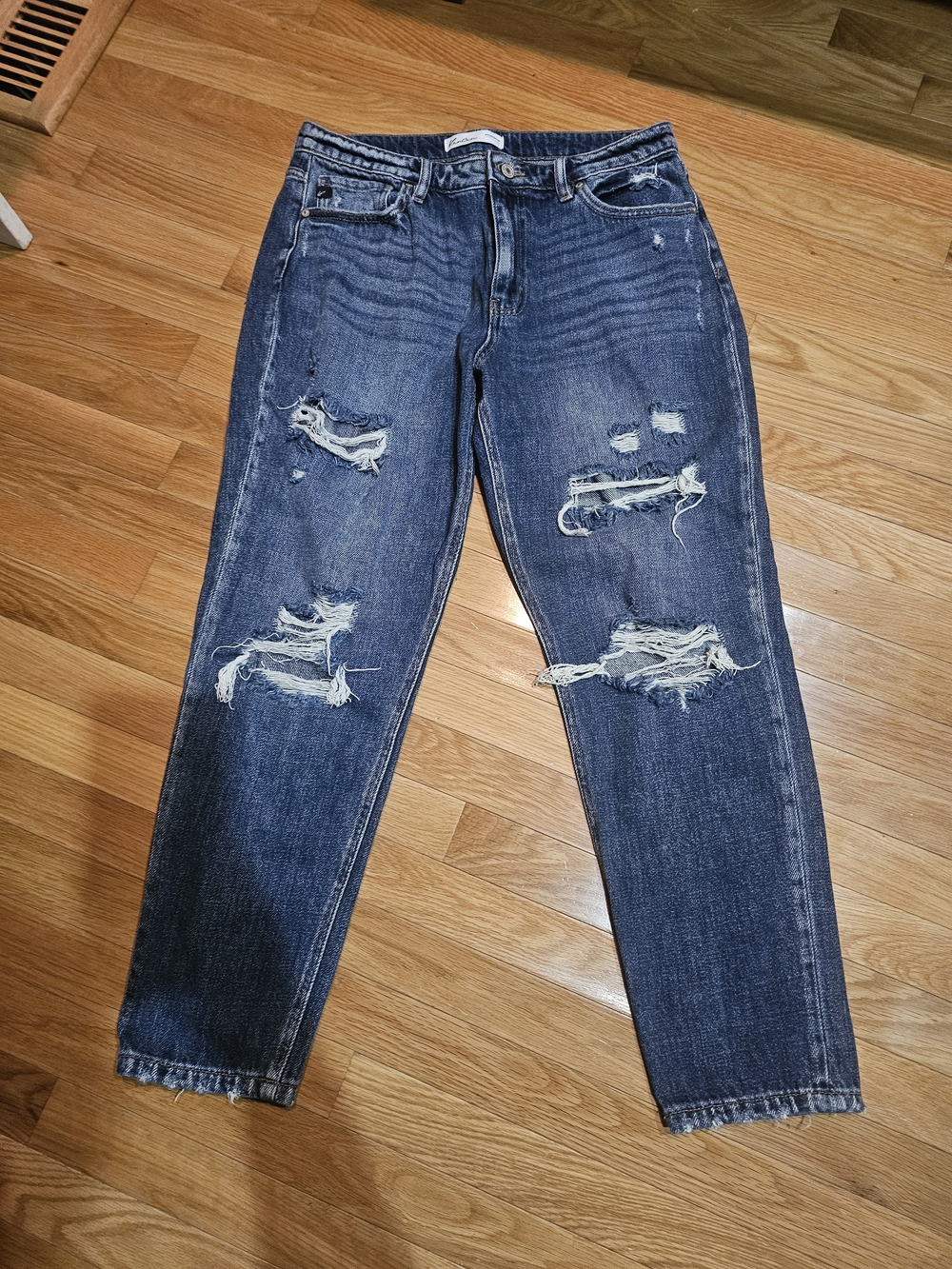 KanCan Women's Distressed High-Rise Blue Jeans Sz 29